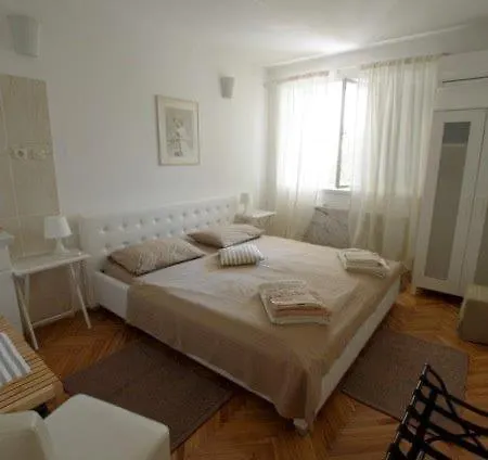 Apartman Lorenandreja