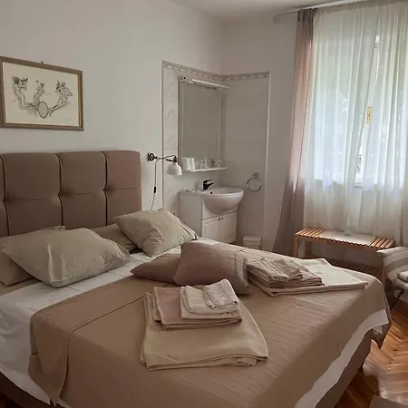 Lorenandreja Lägenhet Rab Town
